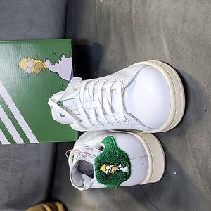 Adidas Stan Smith x Homer Simpson collab sneakers, size 7.5 mens/8.5 women's